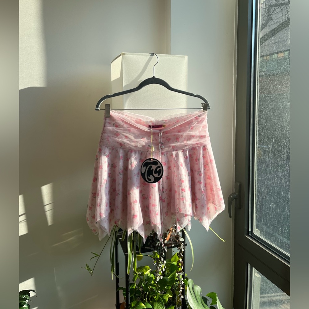 Tyler McGillivary fairy skirt unworn with tags